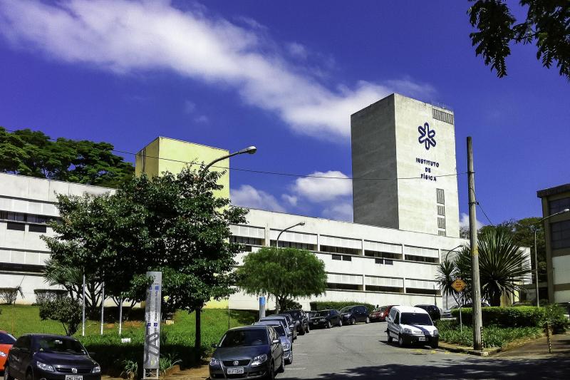 Exterior of Physics Institute in Brazil