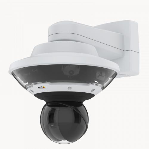 AXIS Q6100E - mounted on wall
