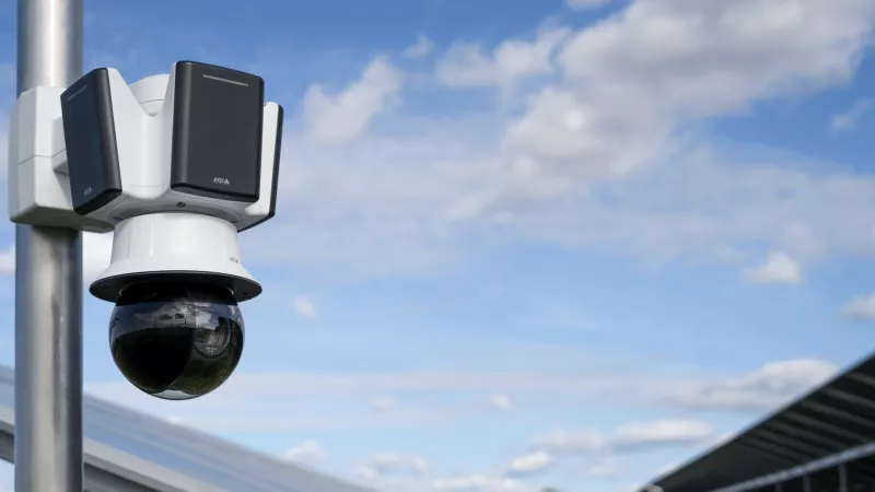 AXIS D2123-VE and AXIS Q6355-LE mounted at a solar farm