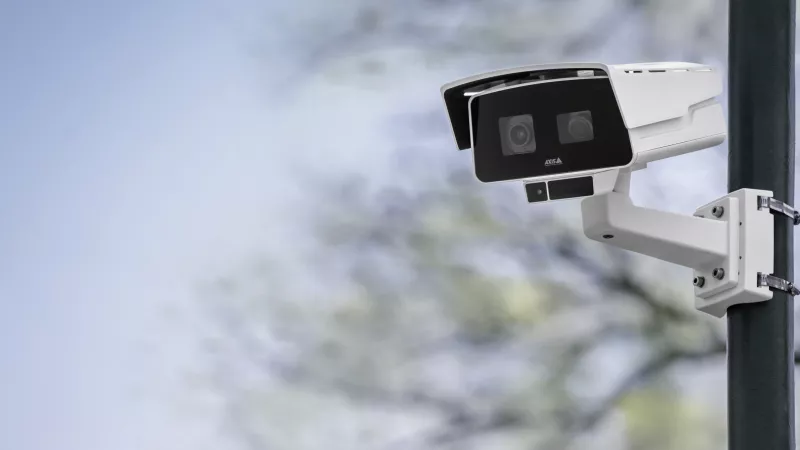 AXIS P1518-LE, a dual-sensor, AI-powered box camera
