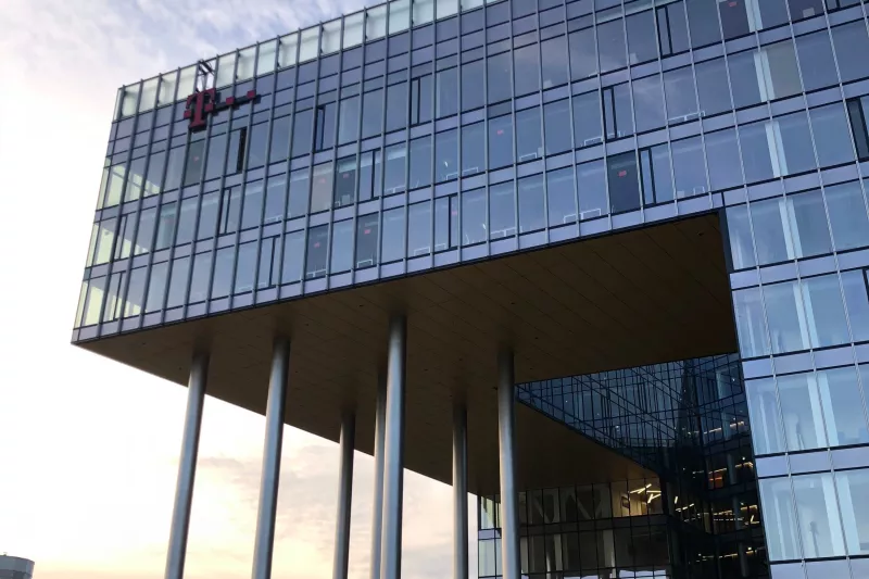 T Mobile Entrance
