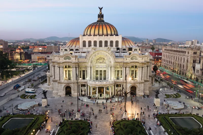 palacio de bellas artes in mexico city