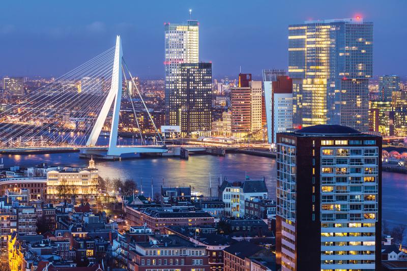 erasmus bridge in rotterdam in daylight