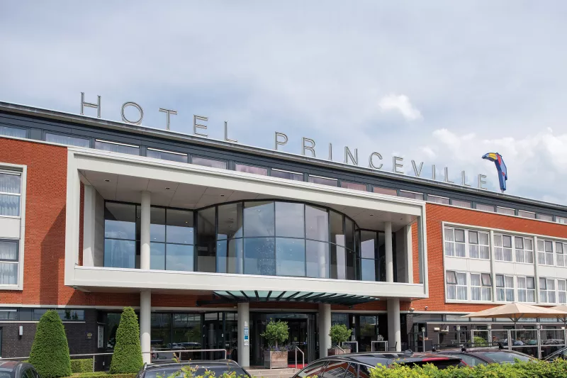 Hotel Vandervalk exterior