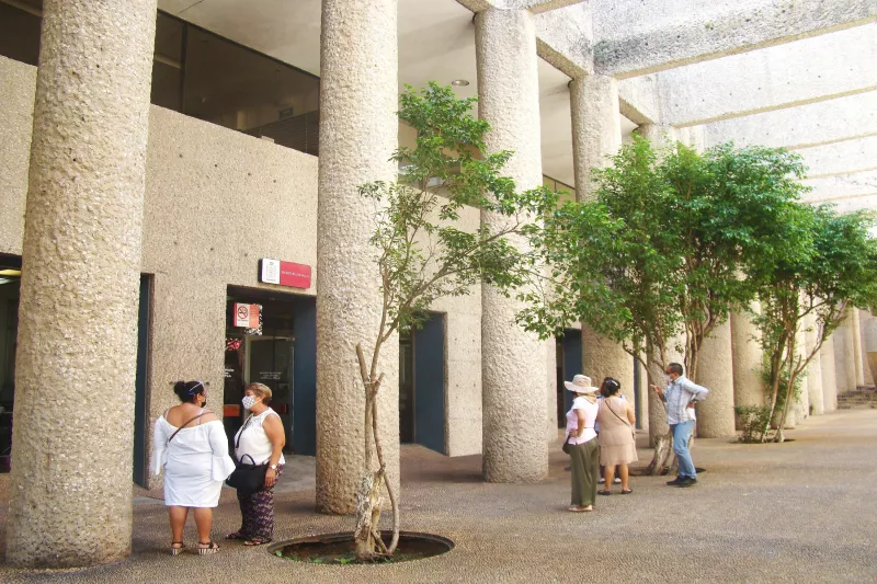 Exterior of the Secretary of Health office