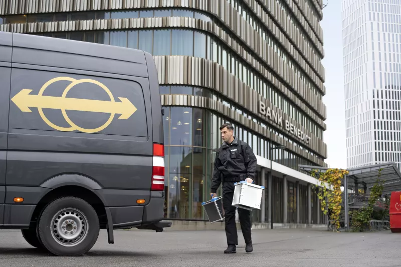 Security guard carrying money