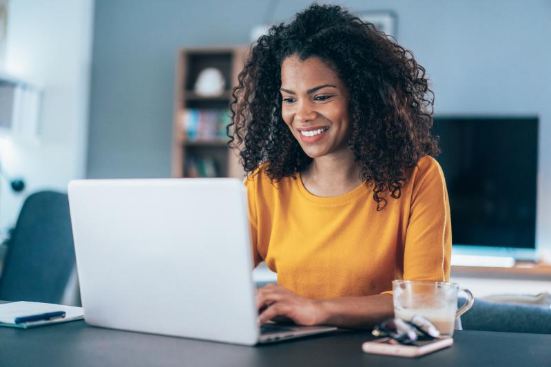 woman working laptop