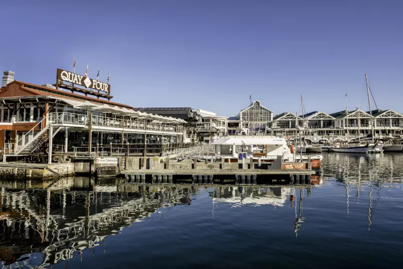 va-waterfront_quay_daylight_2600x1732.jpg