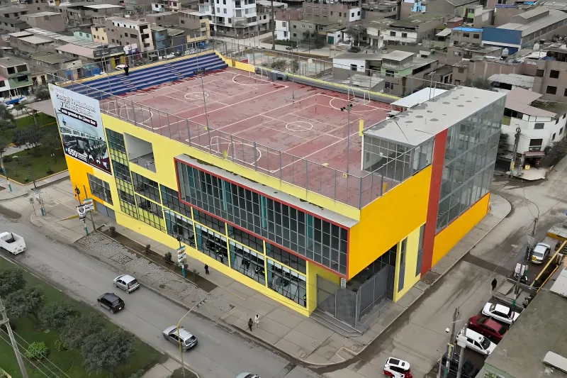 Aerial shot of Portada in Peru