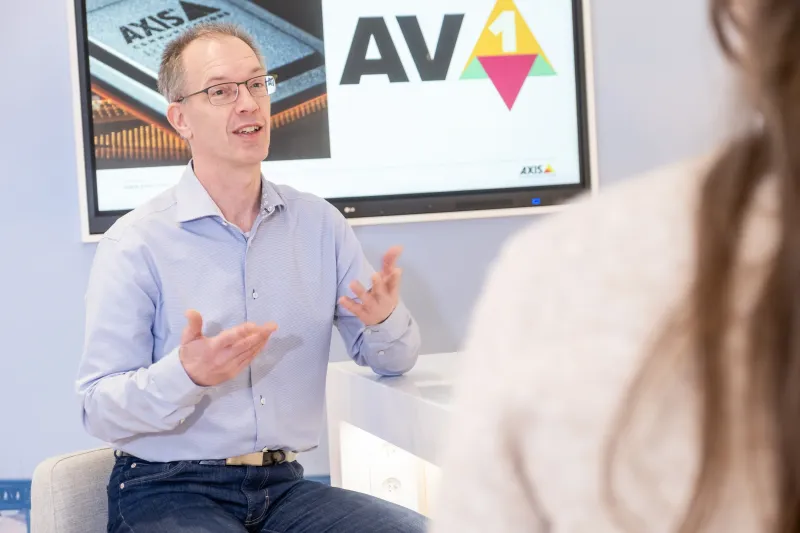 Stefan Lundberg is talking about AV