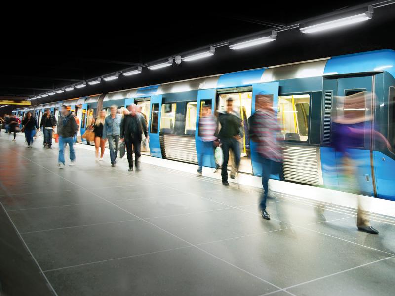 Axis IP camera subway train platform people blur
