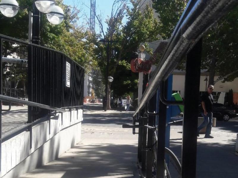 Accessibility ramp at Sacramento station