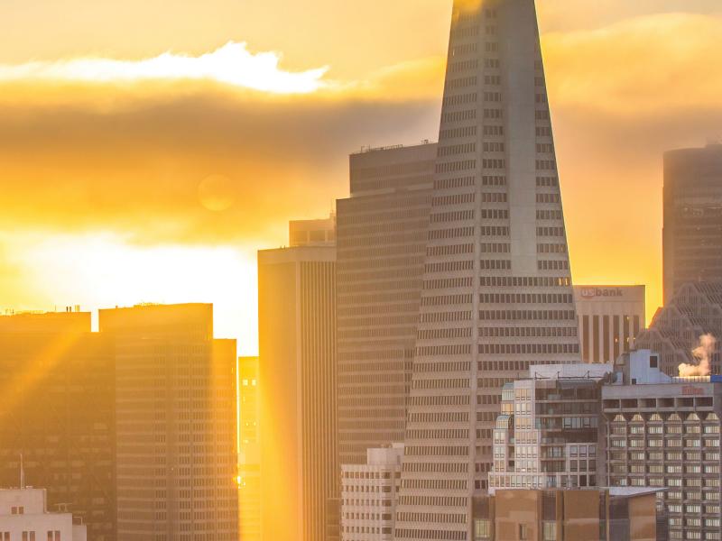Sanfranciso sunrise downtown skyscrapers
