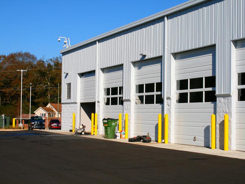 Exterior of garage bays at Ginn Auto
