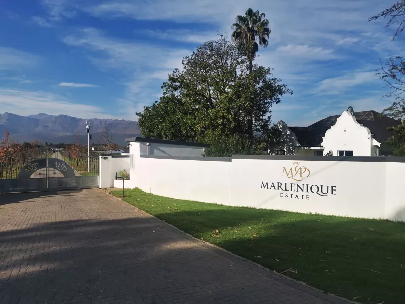 Marlenique Estate driveway and entrance