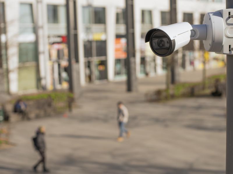 AXIS P1465-LE Bullet Camera placed in the city center
