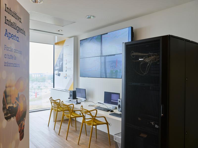 milan Axis experiance center room