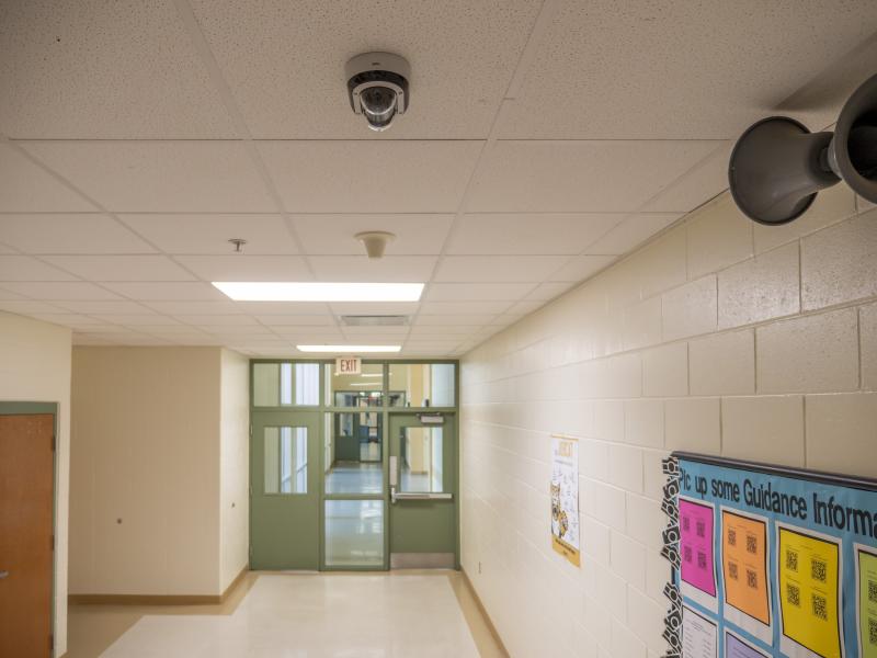 Axis camera on ceiling in Hernando school