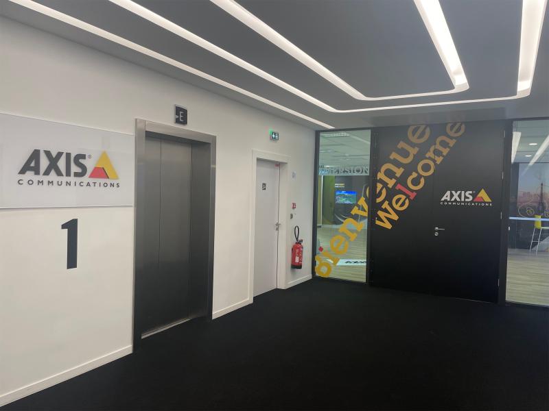 Axis experience center in Paris