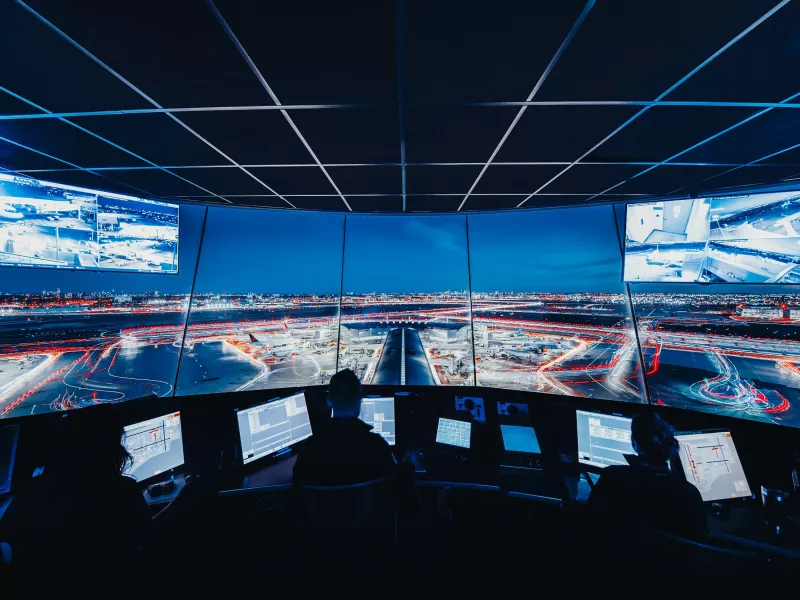 Air traffic control at Toronto-Pearson