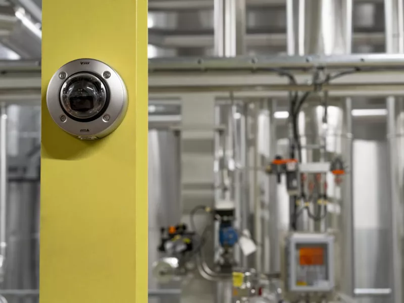 AXIS P3268-slve food processing plant yellow wall 