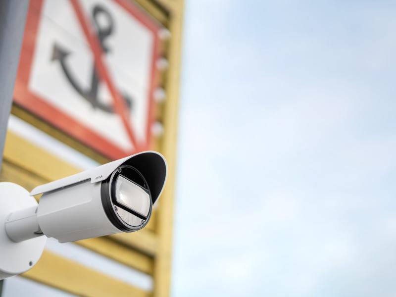 AXIS Q1806LE Bullet Camera Axis Communications
