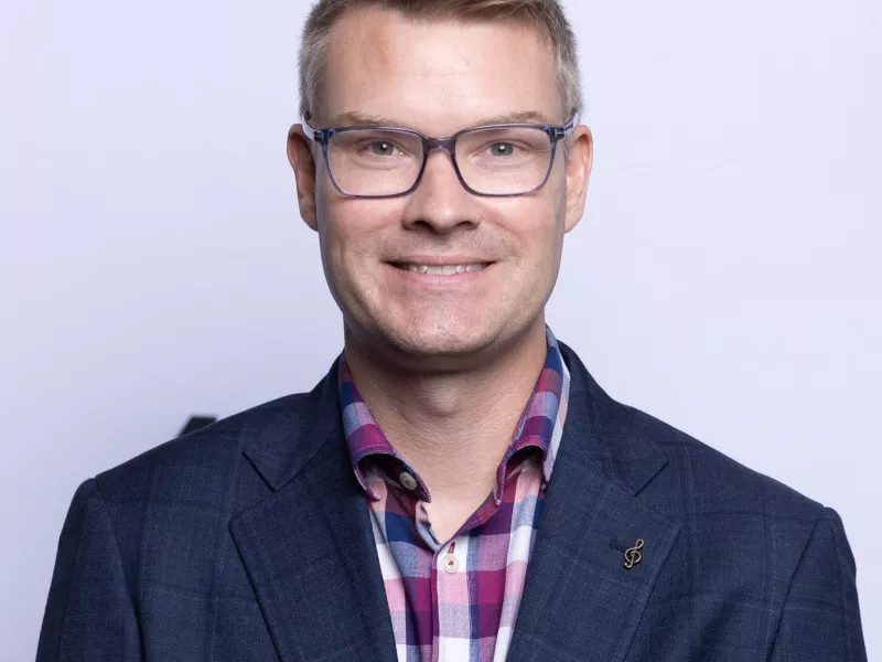 headshot image of a technical trainer