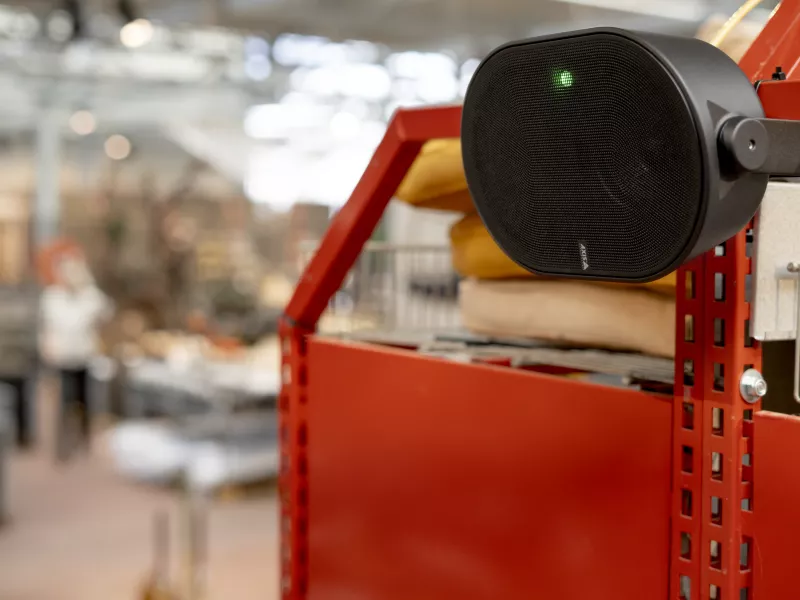 AXIS C1111-E black in retail