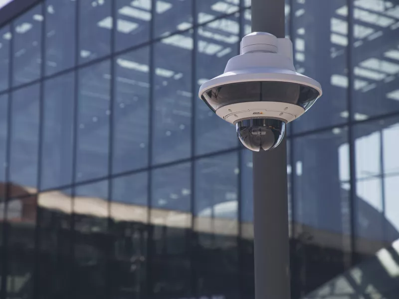 Video surveillance camera