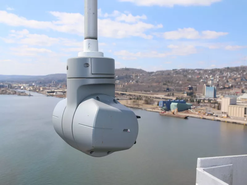 Q61 PTZ on aerial bridge 