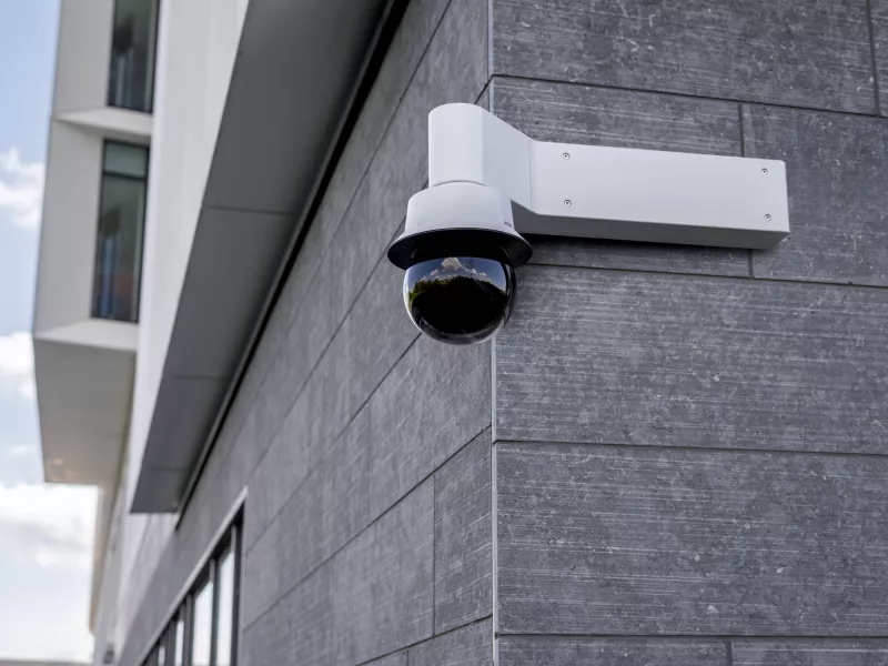 Image or outer corner mount with PTZ camera in a context