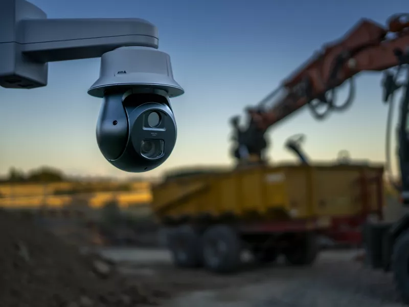 AXIS Q6411-LE Bispectral PTZ Camera | Axis Communications