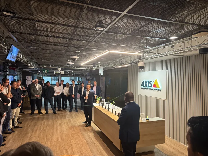 Descubriendo el Museu ARTEPEC en el Axis Experience Center de São Paulo