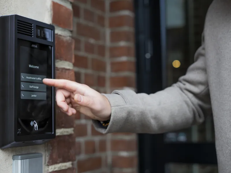 Visitor management system for schools