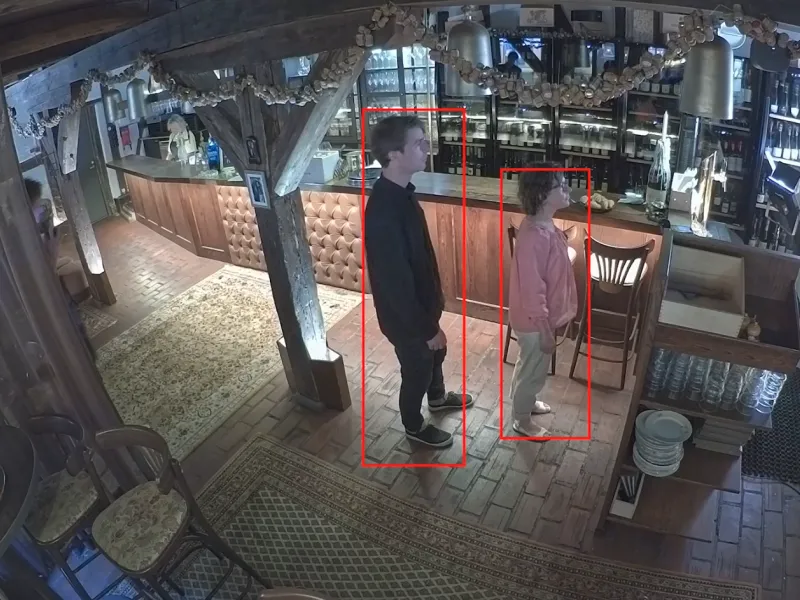 AI-analytics bounding boxes