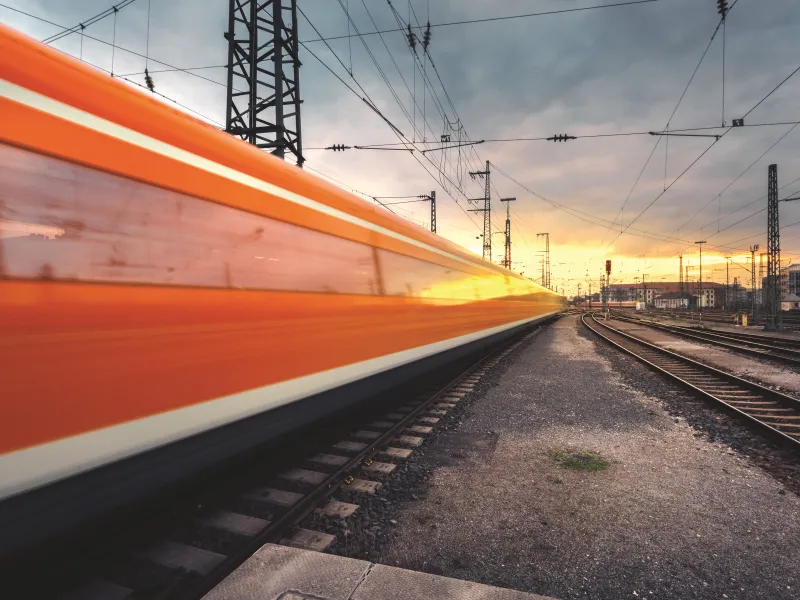 Built for trains and trams, this rugged camera offers great 5 MP image quality.