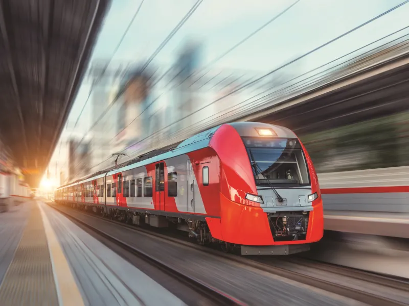 Built for trains and trams, AXIS P3945-R Dome Camera offers great 5 MP image quality.