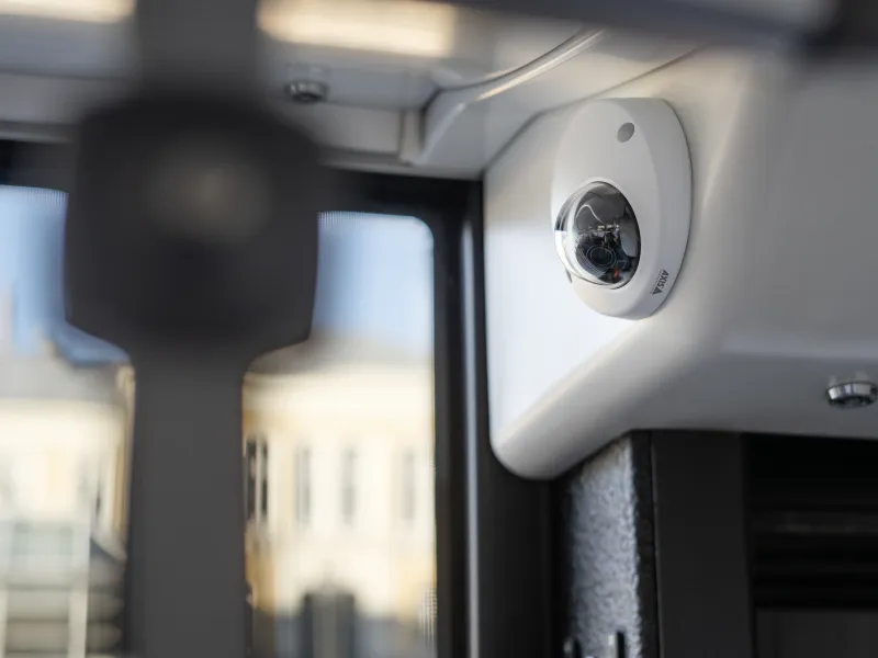 AXIS M39 Dome Camera Series offers discreet indoor onboard monitoring products.