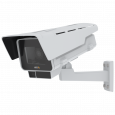 AXIS P1377-LE IP Camera оснащена технологиями OptimizedIR и Forensic WDR. Показан вид устройства под углом слева.