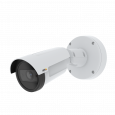 A AXIS P1455-LE é uma câmera IP bullet fixa para áreas externas equipada com as tecnologias Lightfinder e Forensic WDR. A câmera é vista pelo ângulo esquerdo.