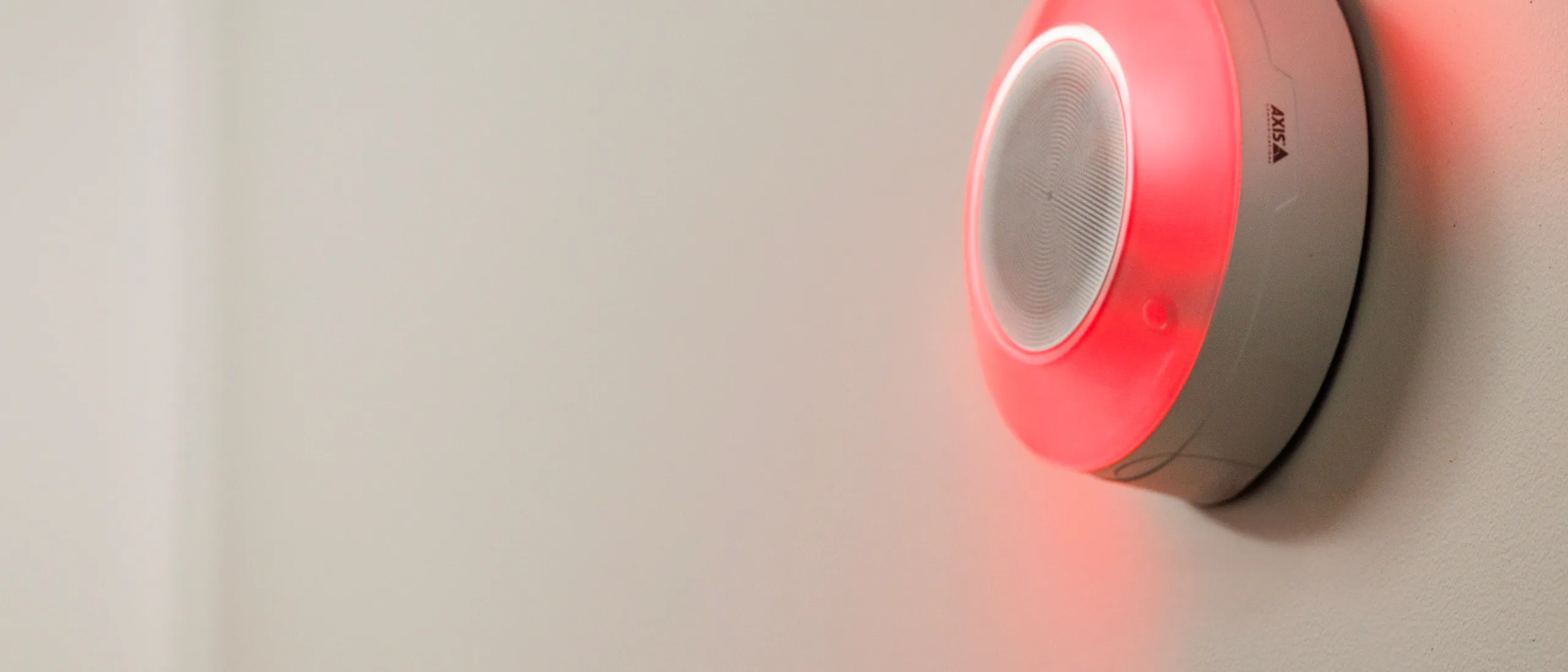 AXIS D4200-VE Network Strobe Speaker with flashing red light