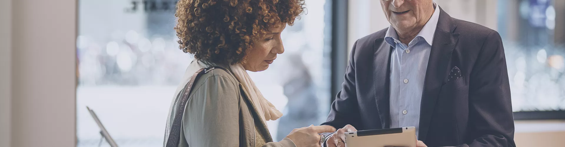 Bank advisor helping customer