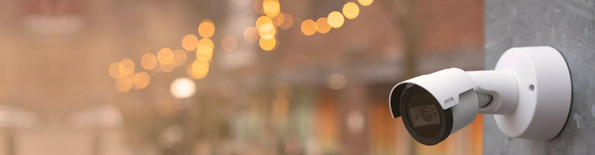 m2036le, mounted on a pole