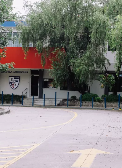 Exterior of school-El Salvador