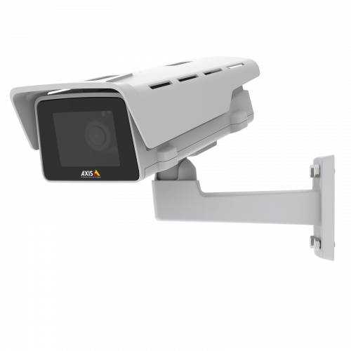 Черно-белое изображение камеры AXIS M1135-E MKII, установленной на стене и повернутой влево