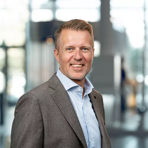 Peter Lindstrom.