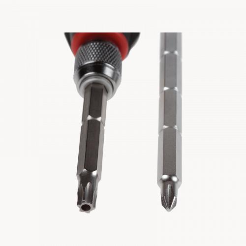 AXIS 4-in-1 Security Screwdriver Kit in close-up heads