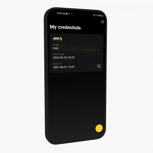Aplicativo AXIS Mobile Credential no smartphone.
