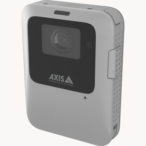 Szara kwadratowa kamera AXIS W110 Body Worn Camera z czarnym obiektywem i logo AXIS.