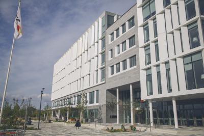 greden west side entrance